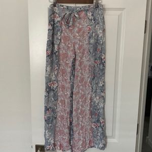 Flowy flower print pants 100% rayon, 100% comfy